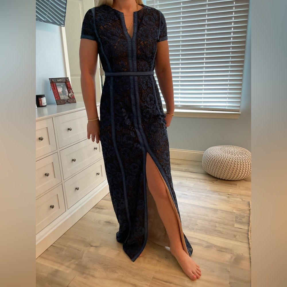 BCBGMAXAZRIA gown, size 4. New with tags kept in its original zipper bag